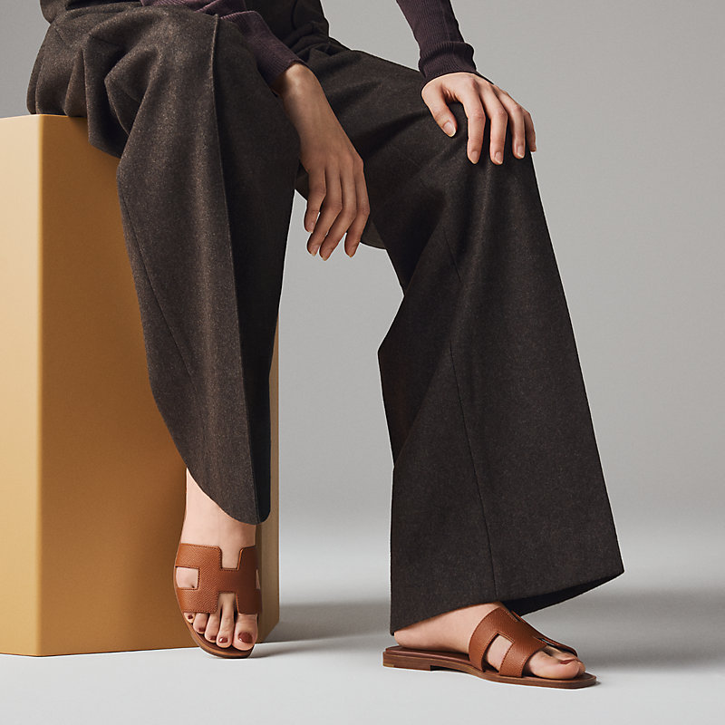 サンダル 《オラン》 - ベージュ | Hermès - エルメス-公式サイト